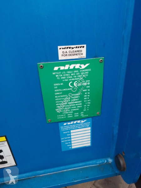 Nacelle Niftylift HR28 HYBRID 4X4