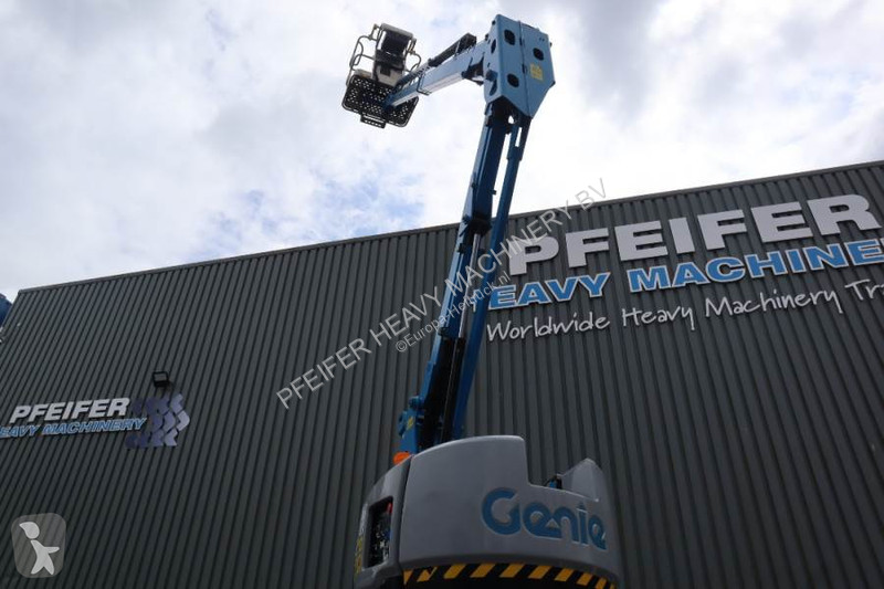 Piattaforma aerea Genie Z33/18 Electric, 12m...