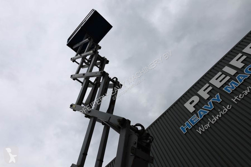 Lift Genie Electric, Working Height 11.75 m,...