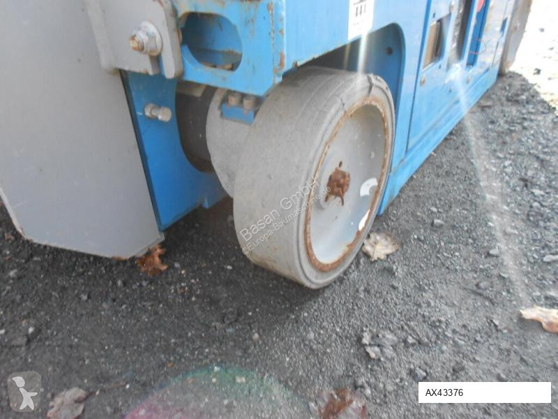 Vysokozdvižná plošina Genie GS 1330
