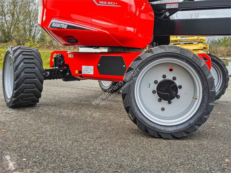 Piattaforma aerea Manitou Plus