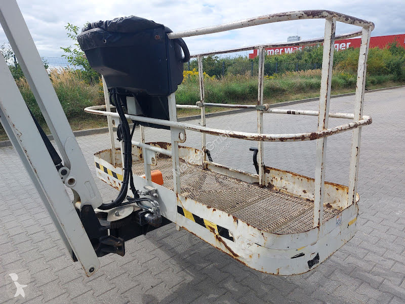 Nacelle Niftylift HR28 HYBRID 4X4