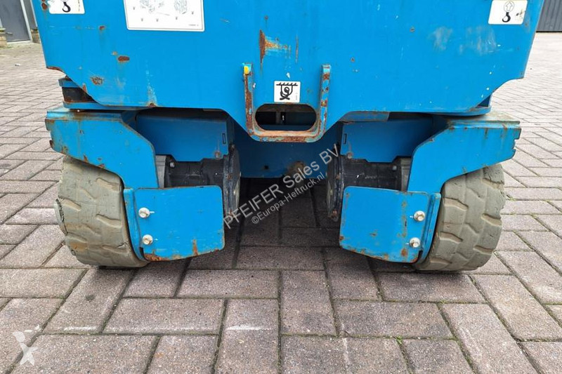 منصة تلسكوبية Genie E-Drive Several In Stock,...