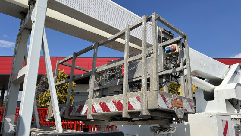 منصة تلسكوبية MAN Multitel J340-TA 6X4