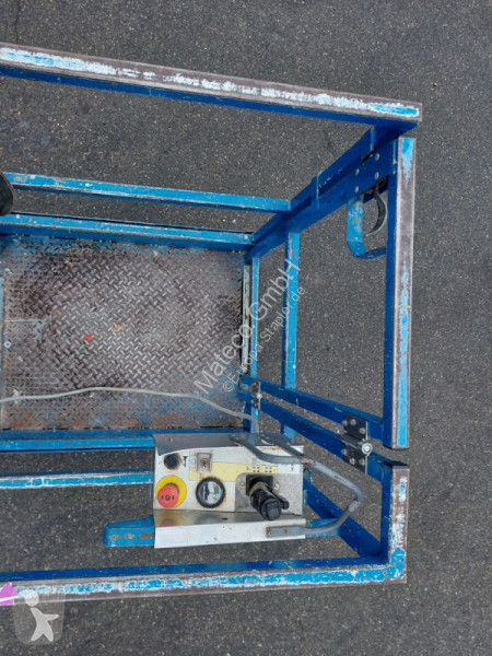 Автовышка Skyjack SJ12