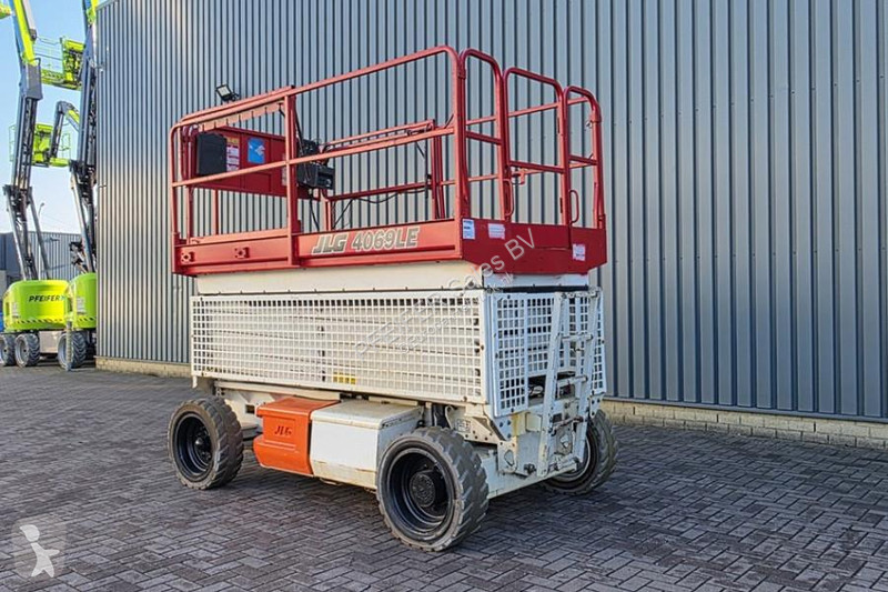 منصة تلسكوبية JLG Electric, 14.2m Working...