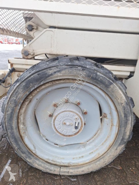 منصة تلسكوبية Genie GS3390