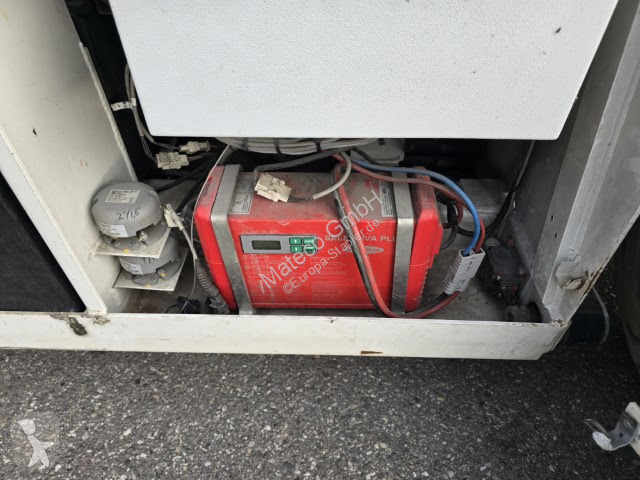 منصة تلسكوبية Hollandlift N-165EL12