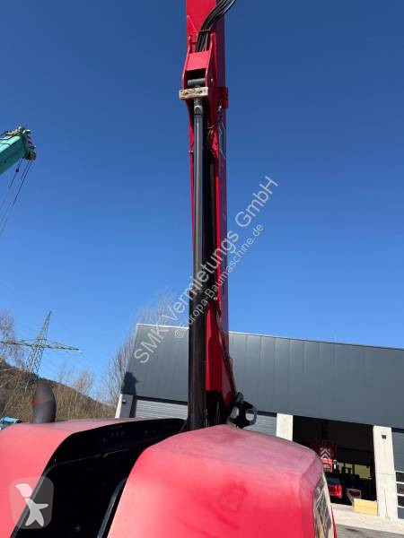 Вишка JLG