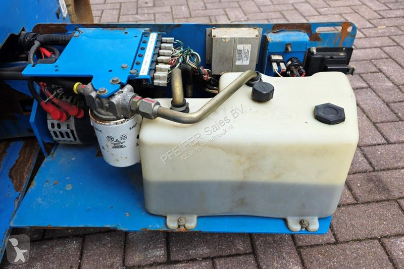 منصة تلسكوبية Genie Electric, 10m Working...