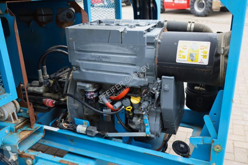 Vysokozdvižná plošina Genie GS4390 Diesel, 4x4...