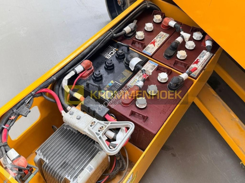 Автовышка JCB S 3246 E