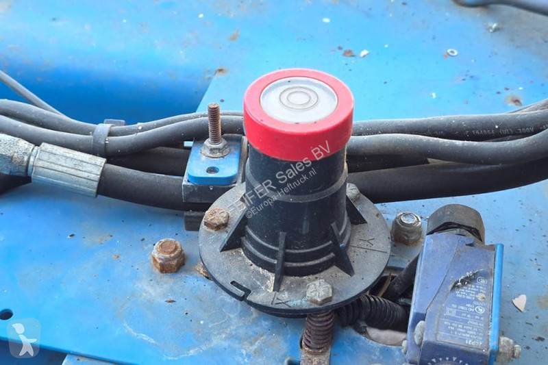 منصة تلسكوبية Genie GS1932 Electric, Working...