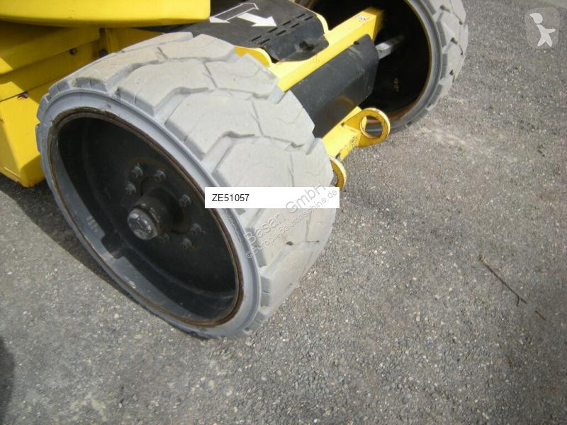 منصة تلسكوبية Niftylift HR17 NE MK3