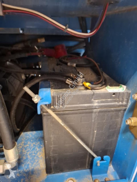 منصة تلسكوبية Genie GS4390