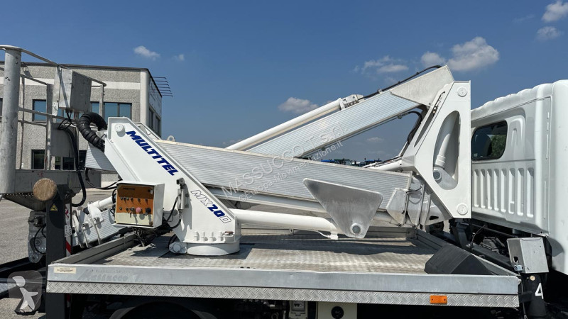 Lift Nissan 35.11 Multitel MX200