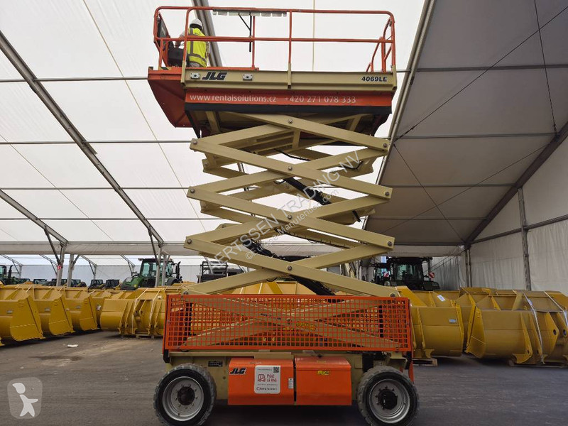 Plataforma elevadora JLG 4096 LE (Multiple...