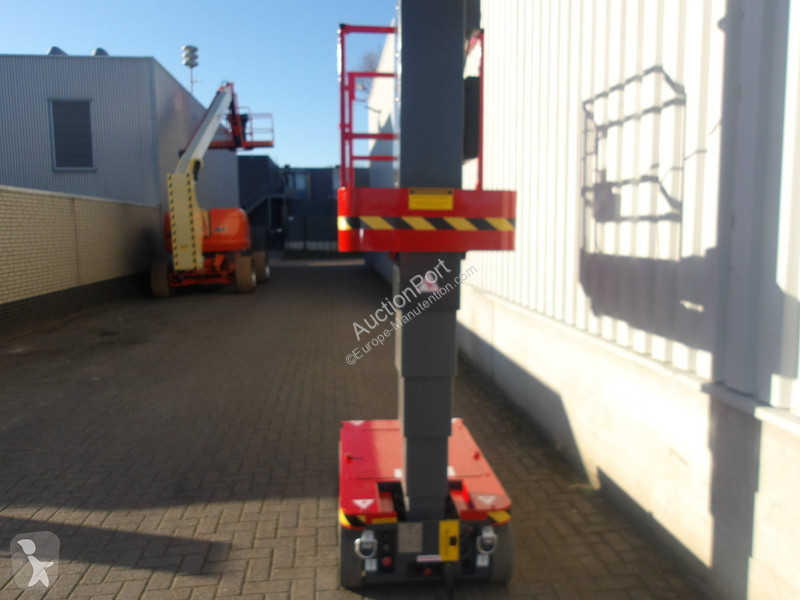 منصة تلسكوبية Skyjack SJ16
