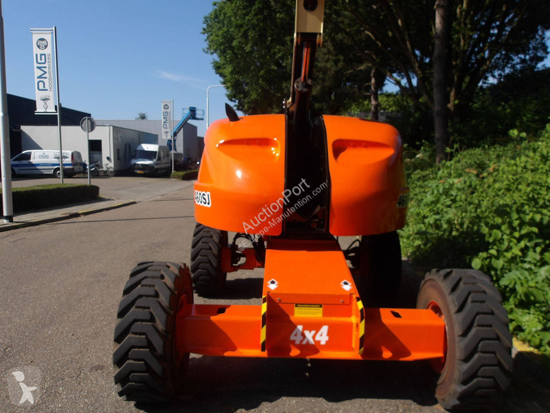 Plataforma elevadora JLG
