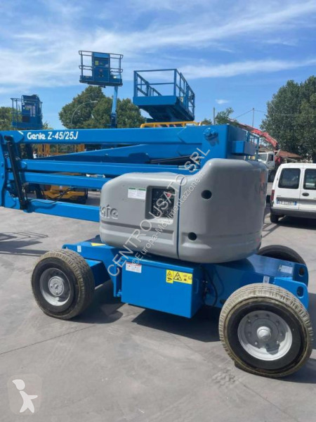 Plataforma elevadora Genie Z45/25J Bienergy