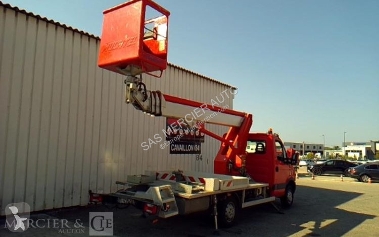 Вишка Iveco nacelles