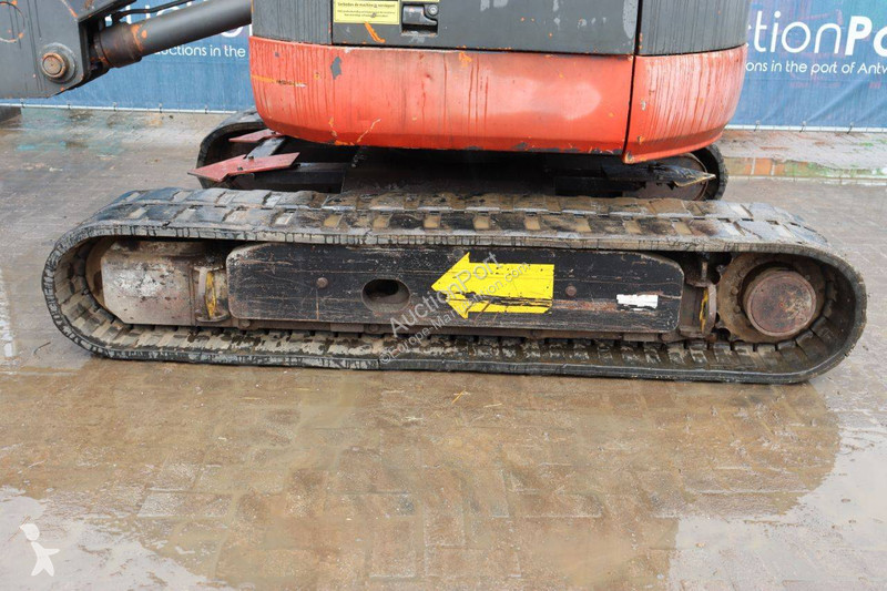 Nacela Hitachi HX99B