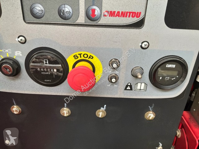 منصة تلسكوبية Manitou 140 SC2
