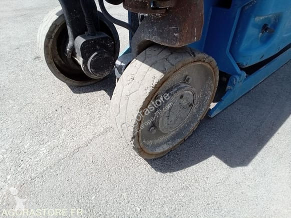 منصة تلسكوبية