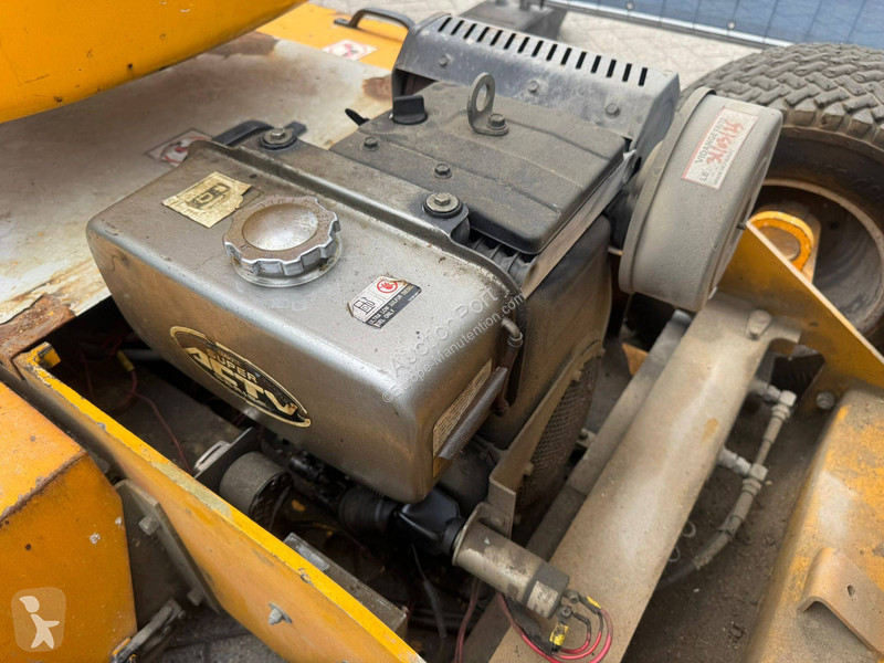 Nacelle Niftylift HR12 NDE
