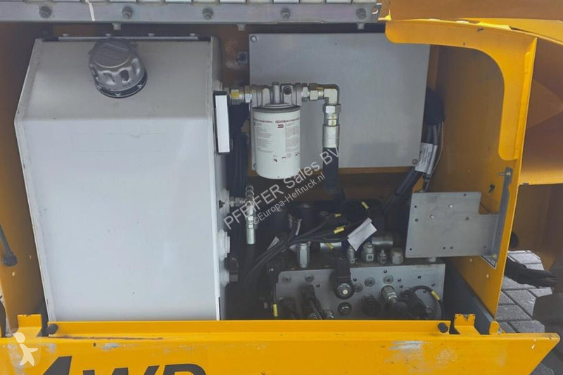 Plataforma Haulotte COMPACT 10DX Diesel, 4x4...