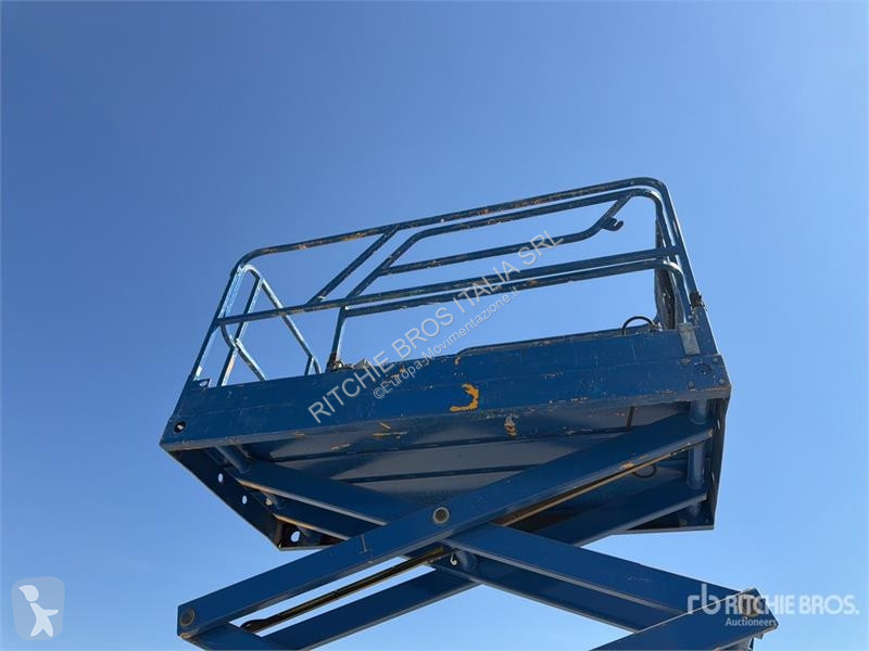 升降机 Haulotte Electric Scissor Lift