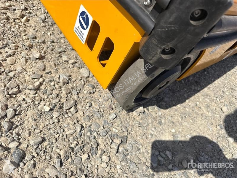 升降机 JLG ECOLIFT Vertical Mast Lift