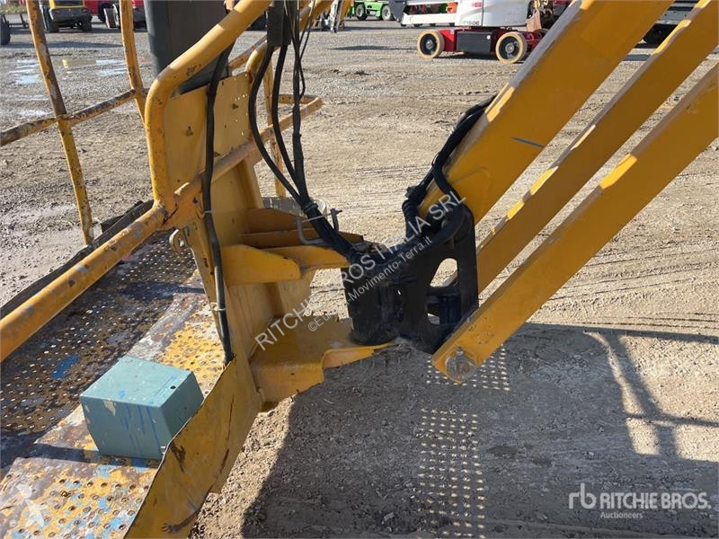 Plataforma Haulotte HA20 Diesel Articulating...