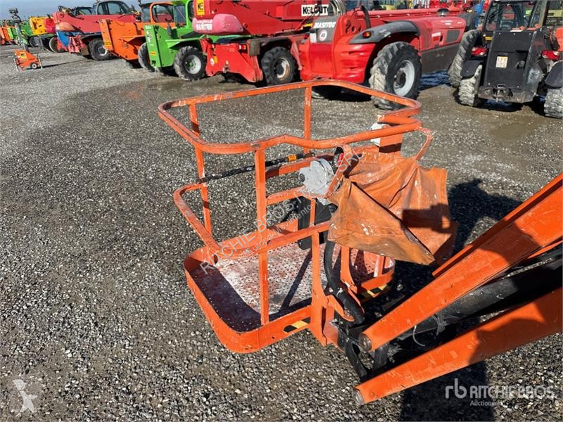 升降机 Haulotte Electric Articulating Boom Lift