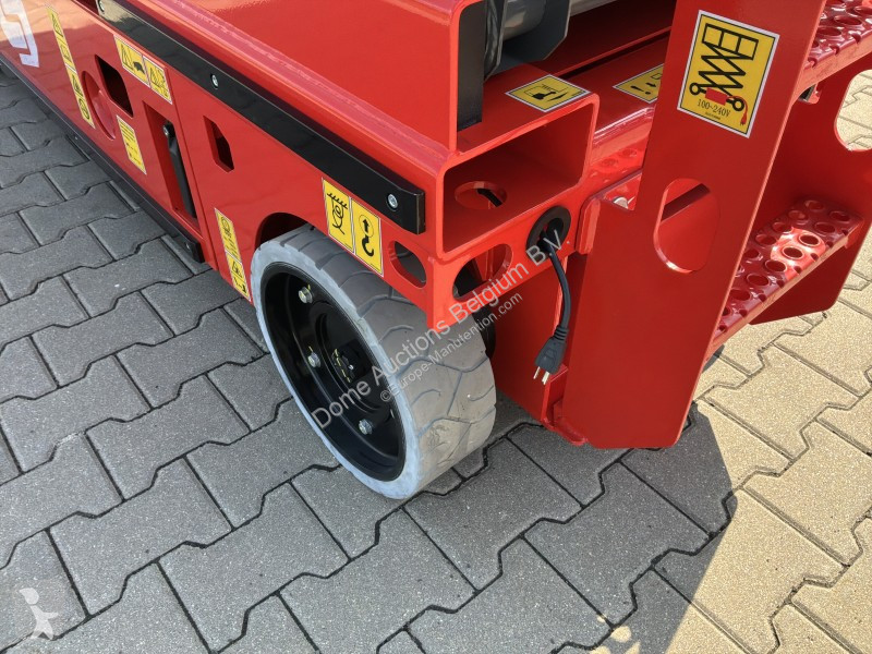 升降机 Sinoboom 2732E