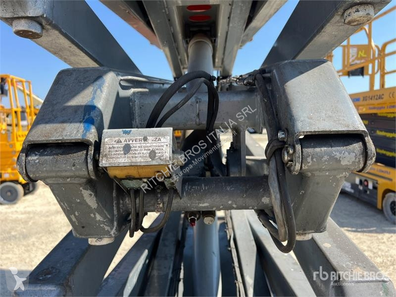 Plataforma elevadora Skyjack 3226 Electric...
