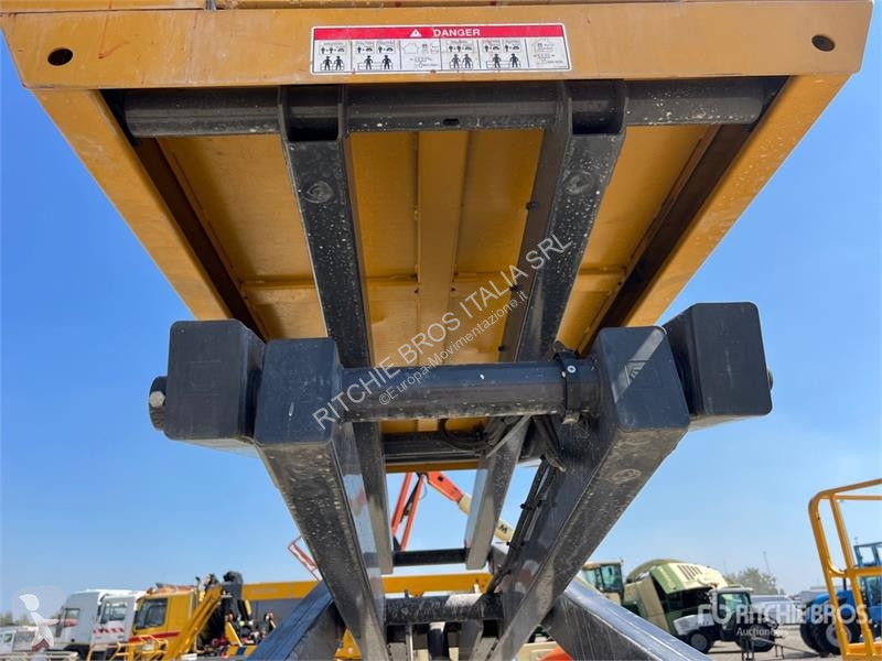 Emelőkosár XCMG XG1012AC Electric Scissor Lift