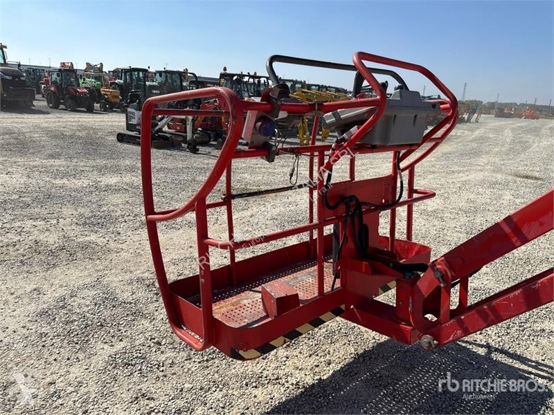 Emelőkosár Haulotte Articulating Boom Lift