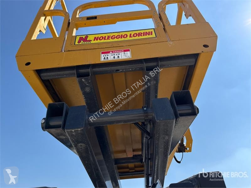 Emelőkosár XCMG XG1412AC Electric Scissor Lift