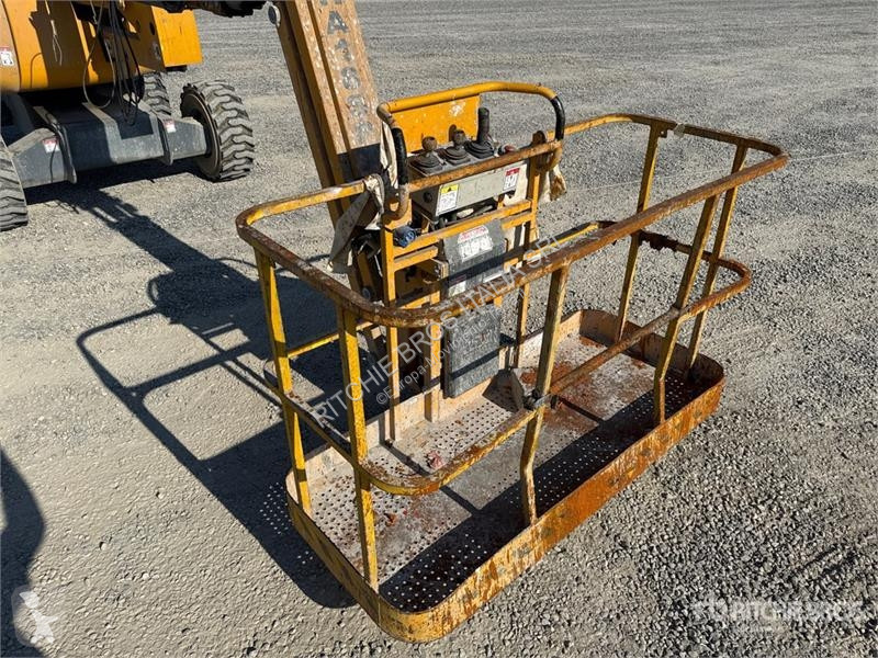 Emelőkosár Haulotte Articulating Boom Lift