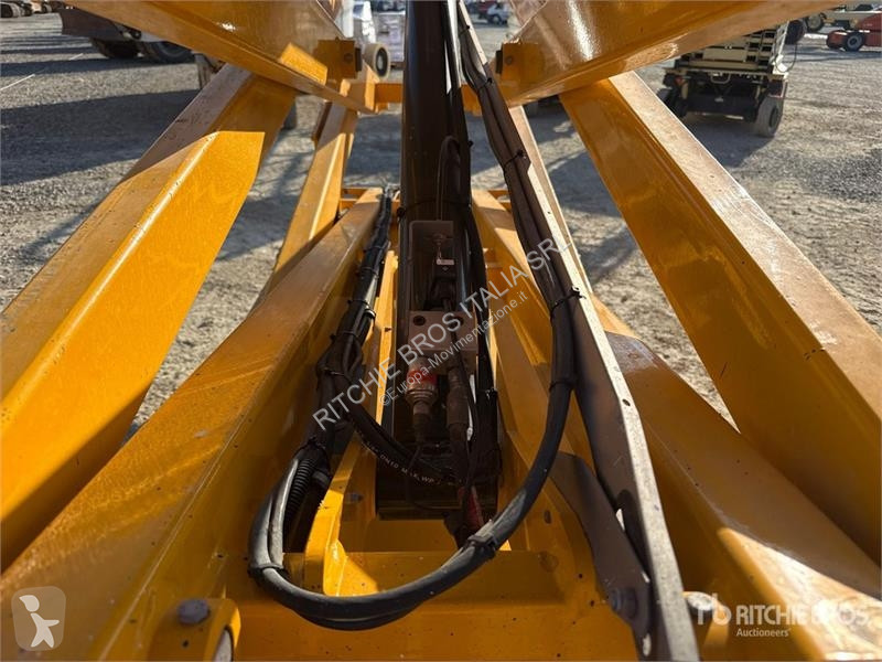 Emelőkosár Haulotte 10N Electric Scissor Lift