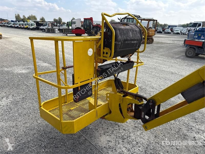 Lift Haulotte HA20RTJ Articulating Boom Lift