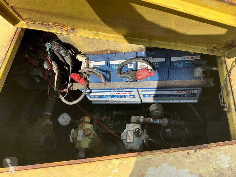 Plataforma elevadora Aichi SR210