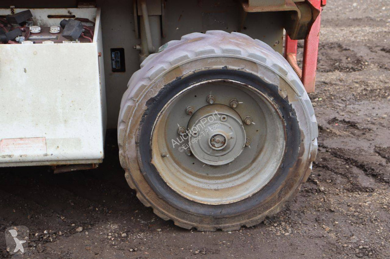Plataforma elevadora JLG