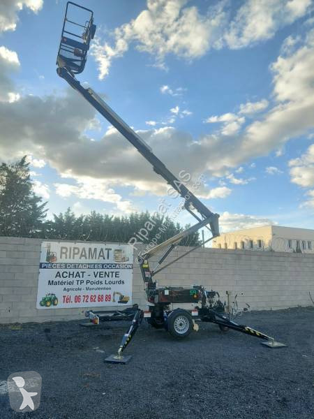 Nacelle Niftylift