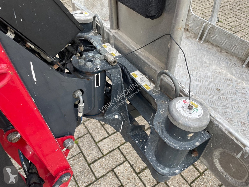 منصة تلسكوبية Hinowa Lightlift 20.10 IIIS