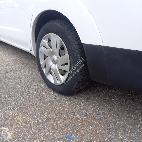 منصة تلسكوبية Klubb K20 / NISSAN NV200