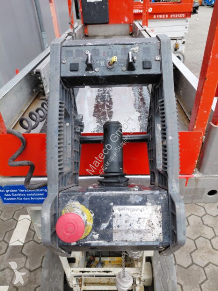 Piattaforma aerea JLG
