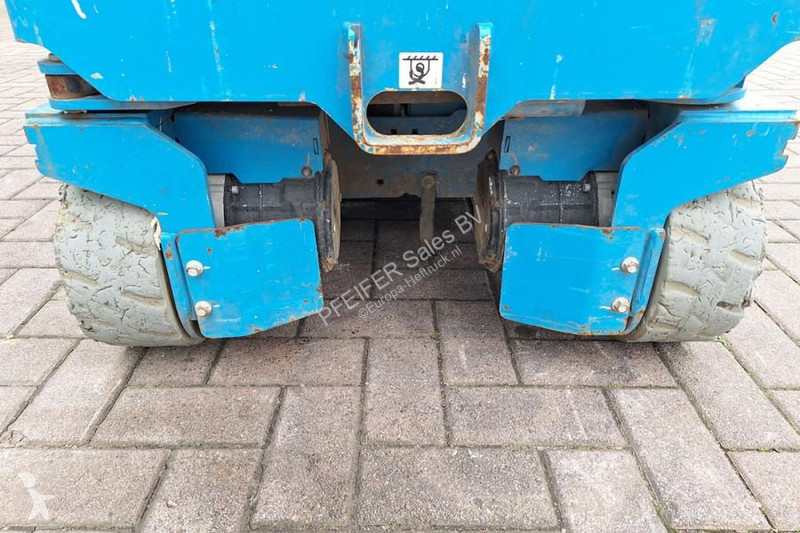 Vysokozdvižná plošina Genie E-Drive Several In...