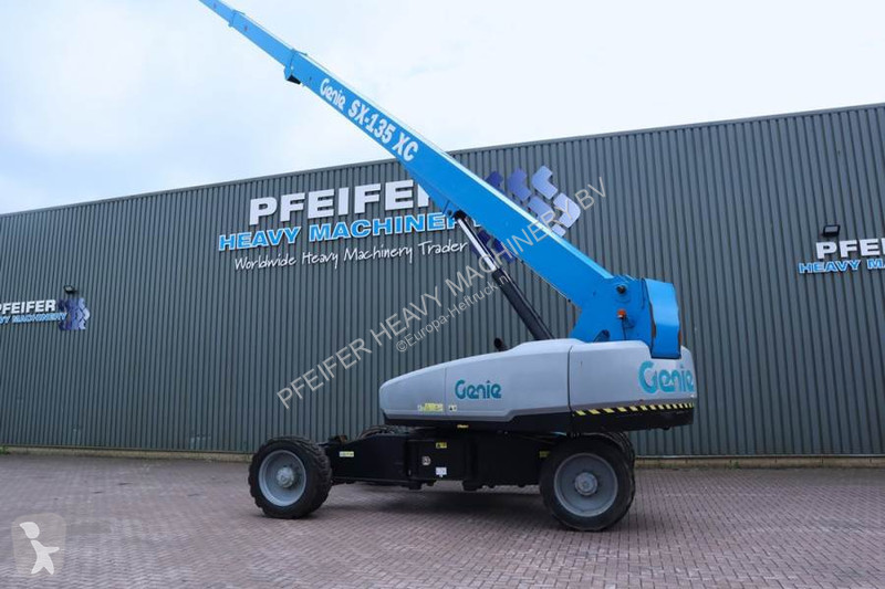 Hoogwerker Genie SX135XC Diesel, 43m Working...